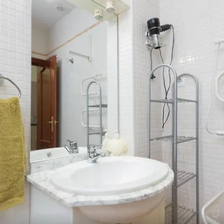 Studio - 1 Bedroom With Pool - 0682 *