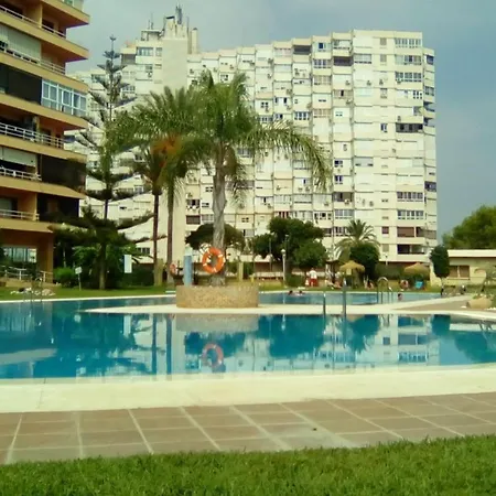 Studio - 1 Bedroom With Pool - 0682 *